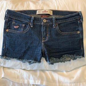Hollister Jean Shorts -Size 26